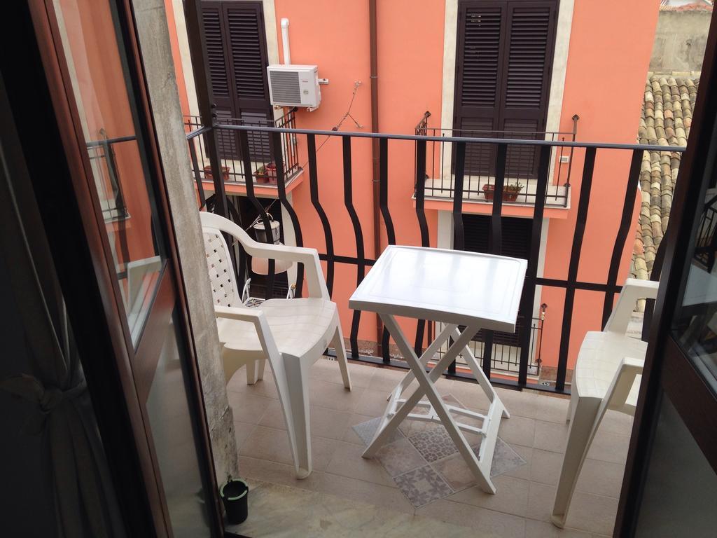 Bed and Breakfast Eder Syracuse Екстер'єр фото